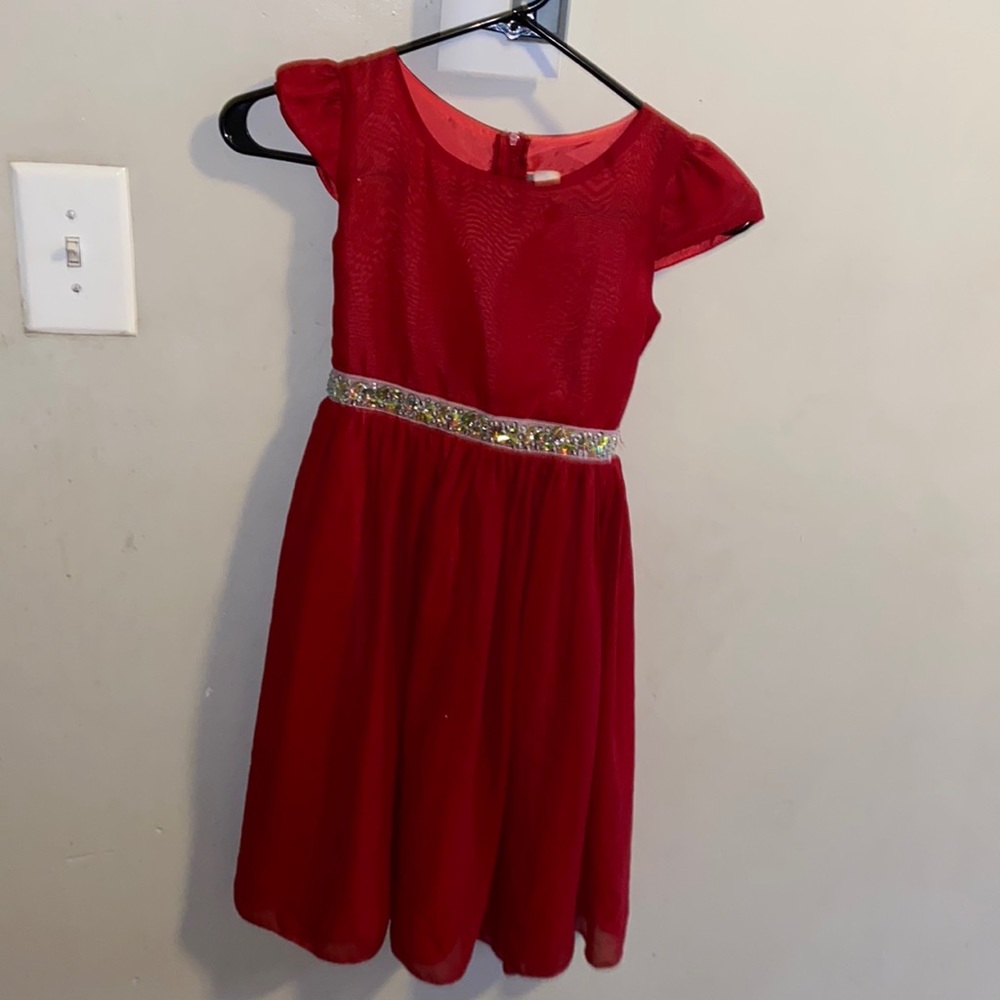 Beautiful girls dress great for Partys